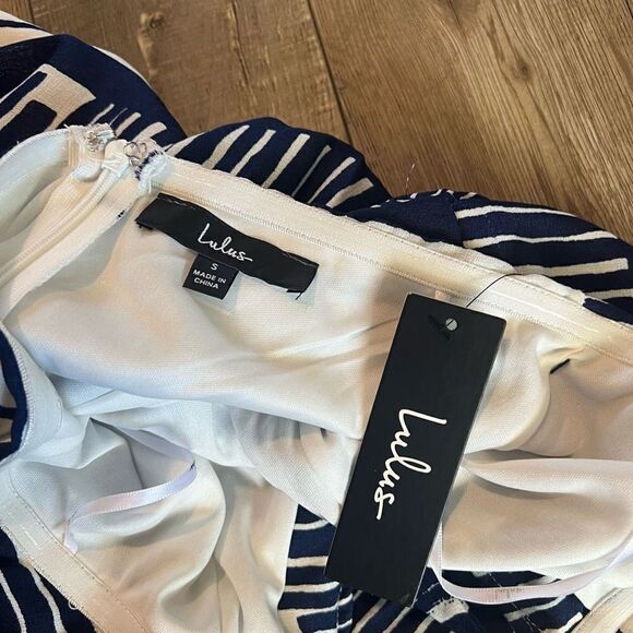 Lulus Delphi Blue and White Striped Tie-Front Strapless romper size small - Picture 3 of 8